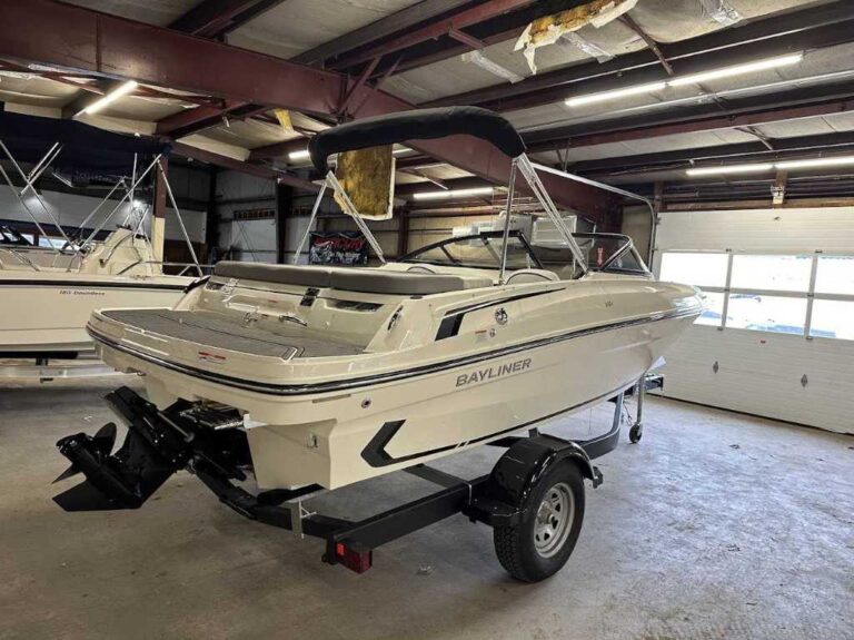 2024 Bayliner VR4 US-BLBX3120D424 [photo 7]